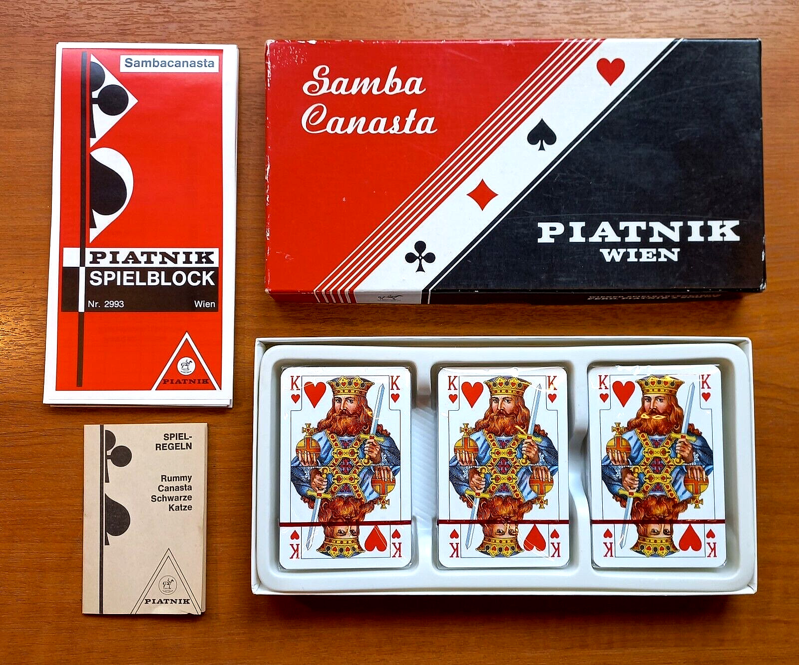 Vintage 1976 Unused PIATNIK WIEN 3 Decks Playing Сards in original box No. 2697