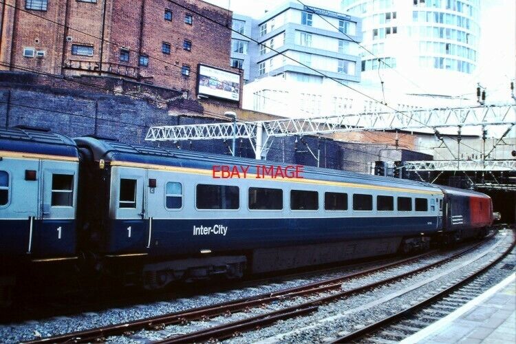 PHOTO  BR MKIIIA FIRST OPEN NO 11029 OF CARGO-D IN BR INTER CITY BLUE & GREY LIV