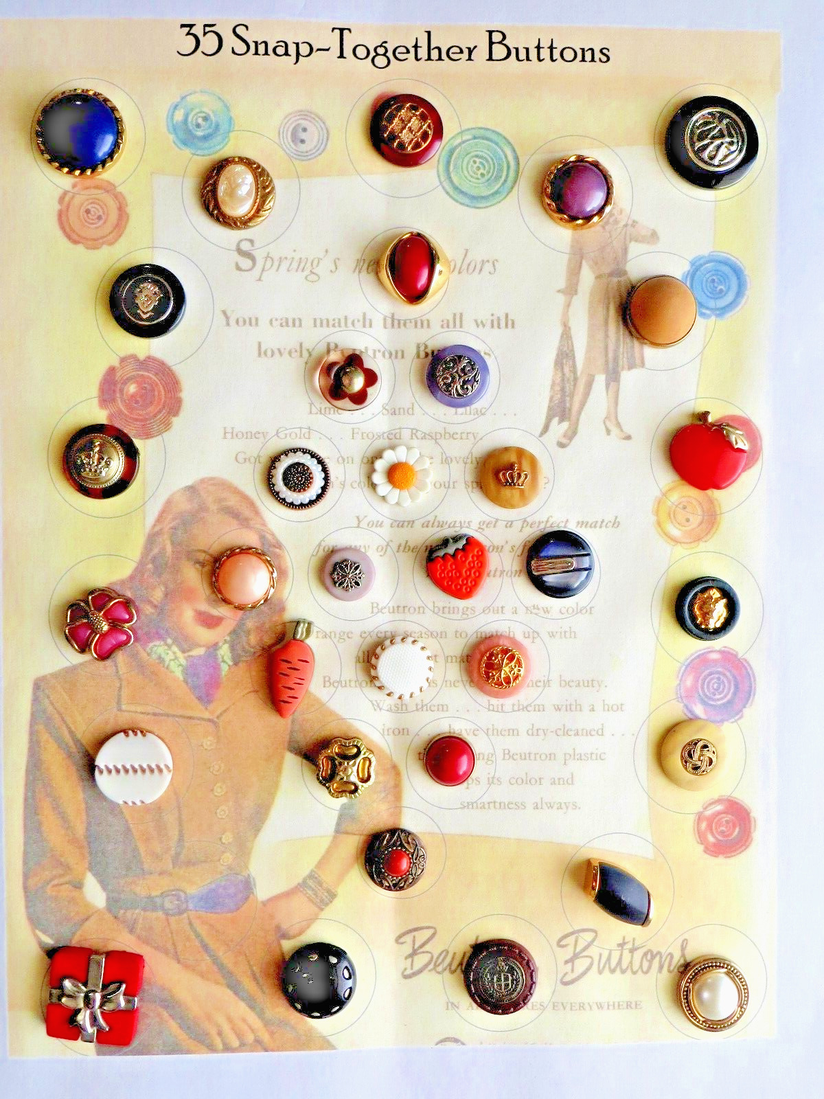 35 SNAP-TOGETHER BUTTONS FUN Assortment on Display Card