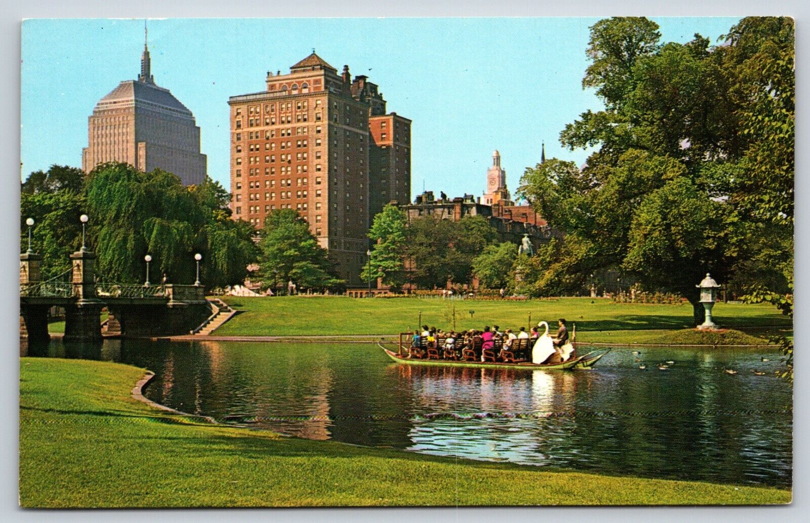 Vintage Postcard Boston Public Gardens, Ritz-Carlton H11