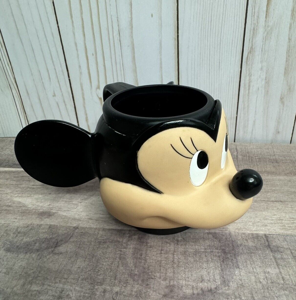 MINNIE MOUSE - Vintage 90\'s Disney Applause Minnie Mouse Plastic Face Mug