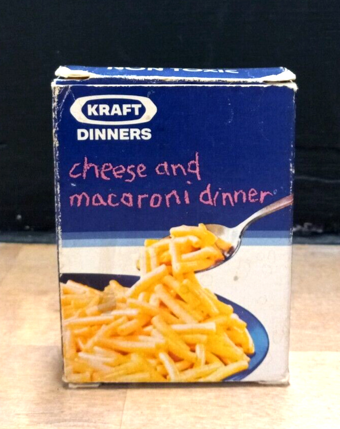 Vintage Kraft Cheese and Macaroni Advertising  Box of Crayons for Club Members