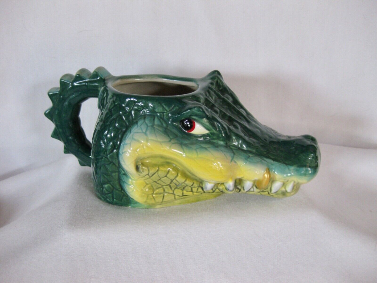Vintage Rainforest Cafe Alligator Mug