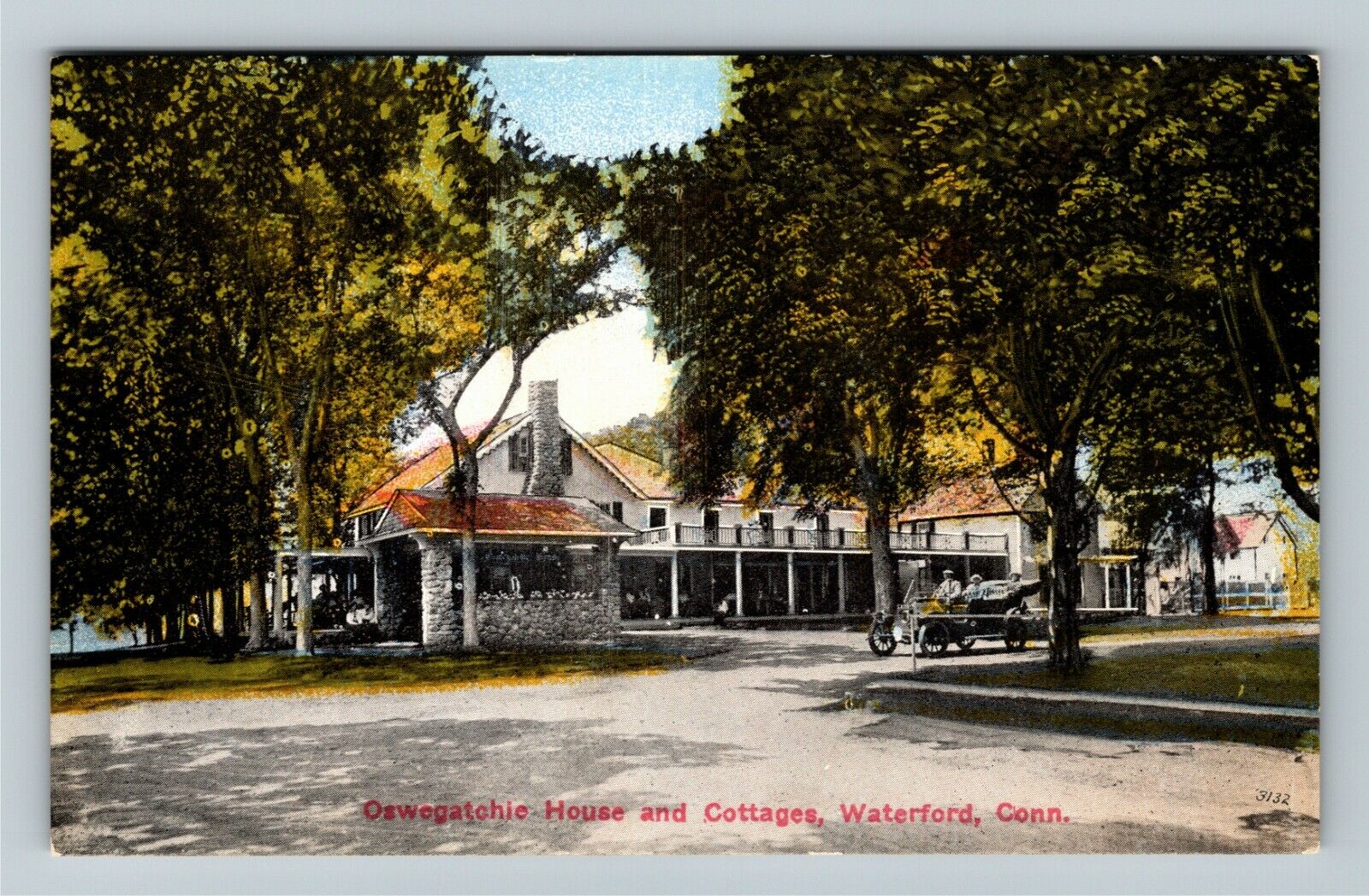 Waterford Connecticut, OSWEGATCHIE HOUSE & COTTAGES Vintage Souvenir Postcard