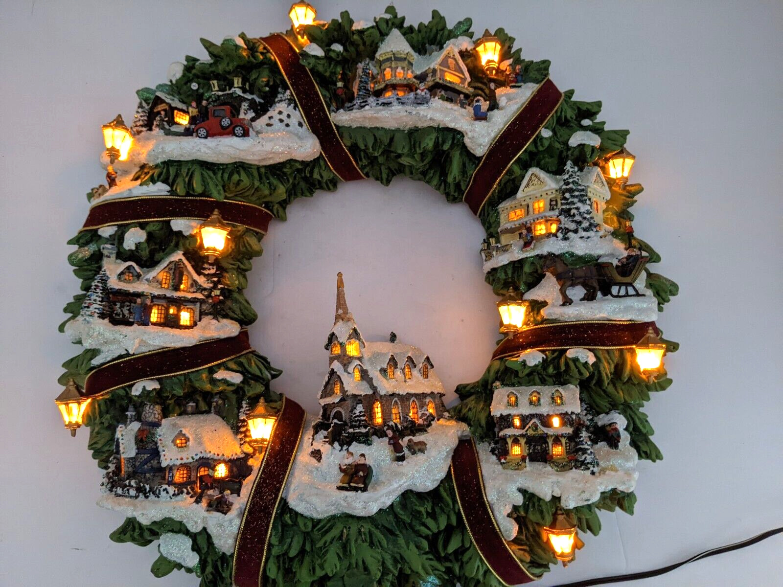 VTG Thomas Kinkade LE Lighted Christmas Village Wreath Hamilton Collection VIDEO