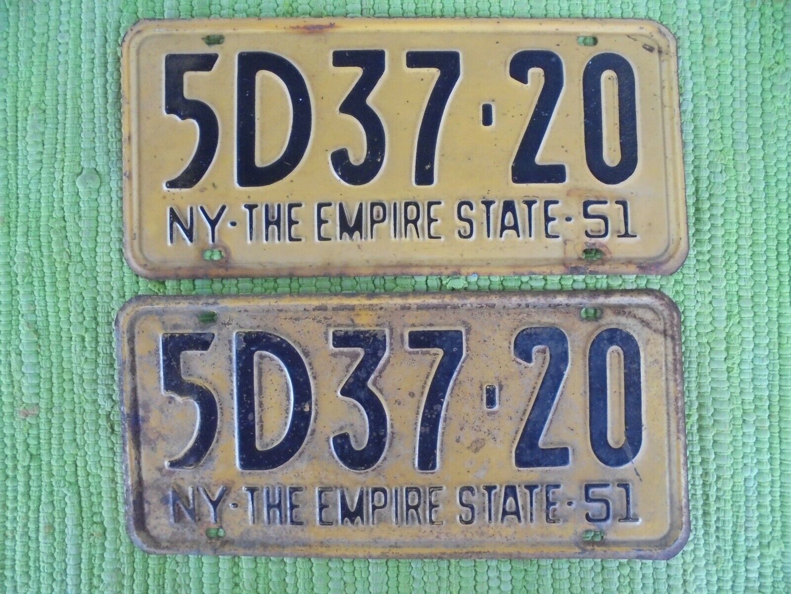 1951 New York License Plate Matched Pair 51 NY Tag 5D37-20 Plates Empire State