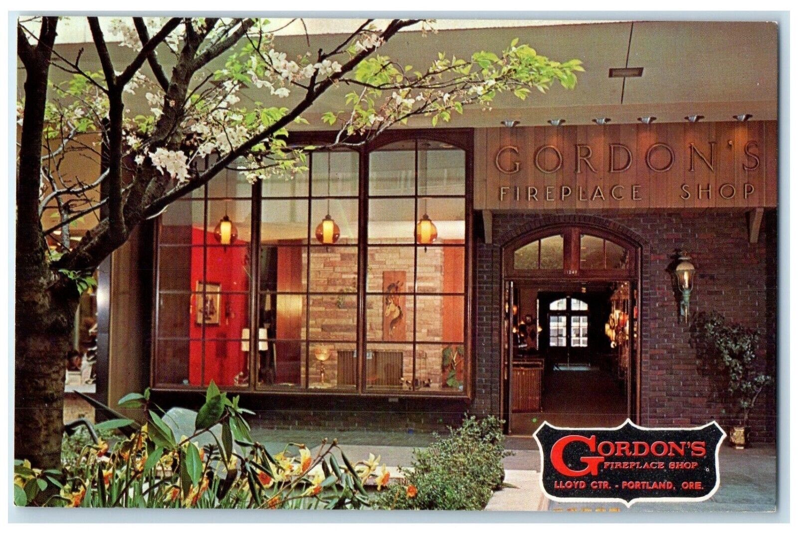 c1960 Gordon\'s Fireplace Shop Lloyd Center East Mall Portland Oregon OR Postcard
