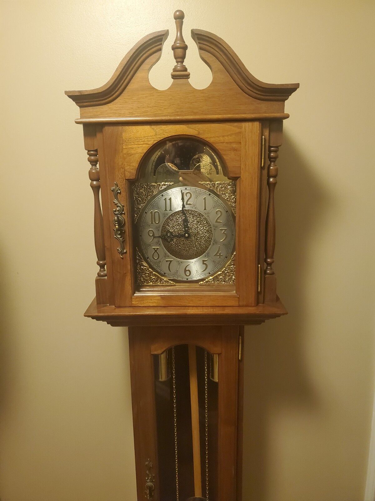 Emperor Grandfather Clock Hermle Movement 451-850H USA