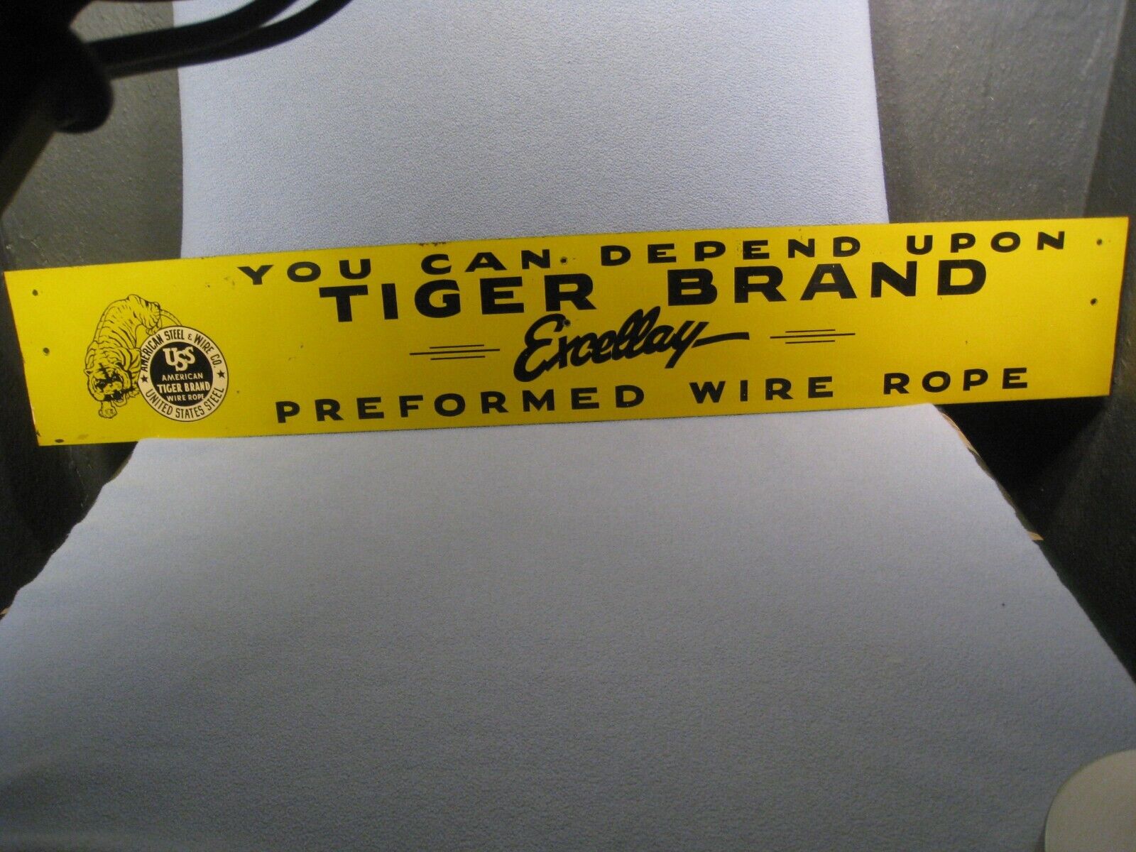 Vintage 1950\'s steel USS. American Steel & Wire Co. Tiger Brand Rope Sign 40\