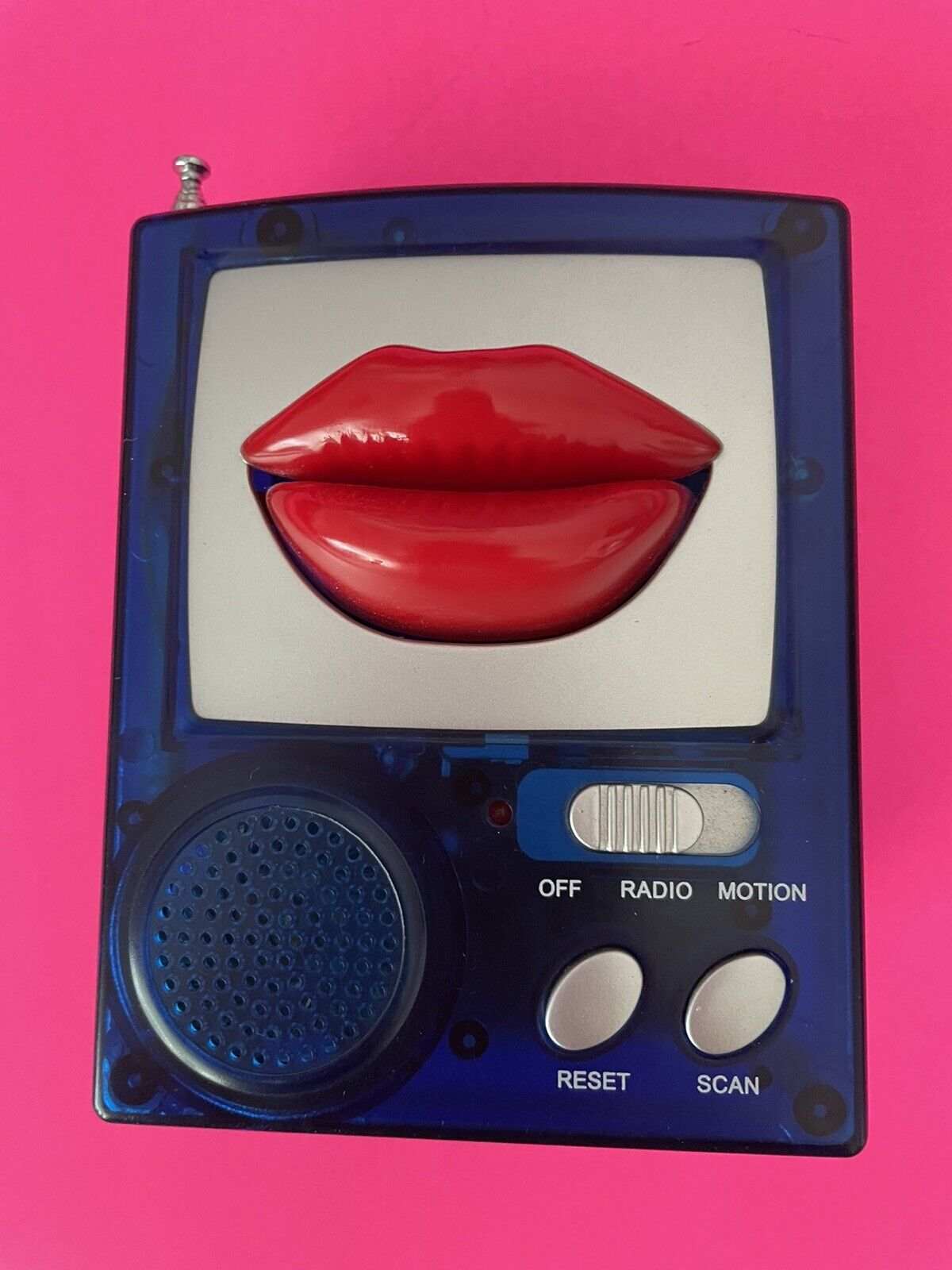 New Radio Talking Moving Lips Rare Animated Novelty FM Music Electronic Singing
