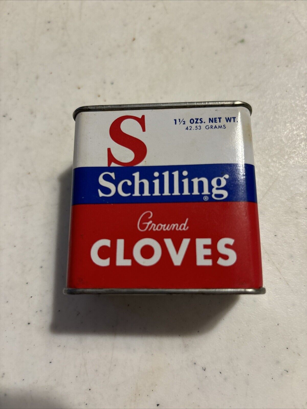 VINTAGE Schilling CLOVES 1.5 oz tin metal slide top, Nearly Full Can