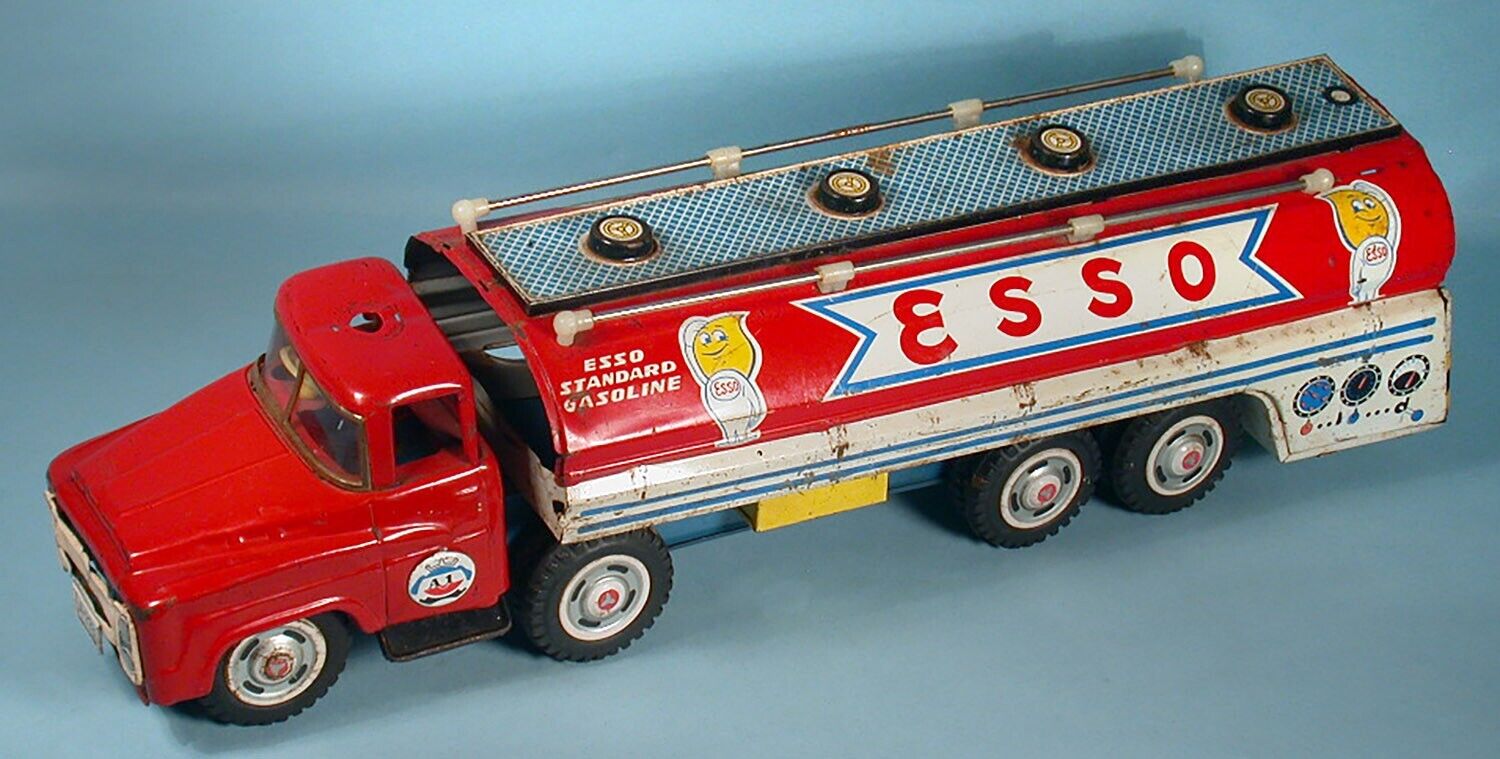 1950-60s ESSO Gas Tanker Truck 18\