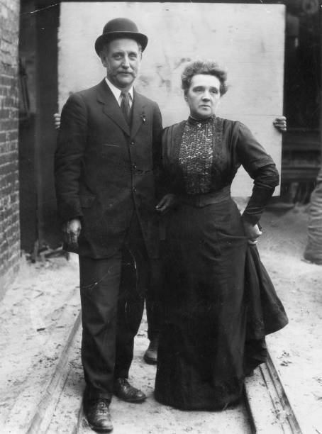 British Labour Politician George Lansbury With His Wife Bromley 1912 Old Photo