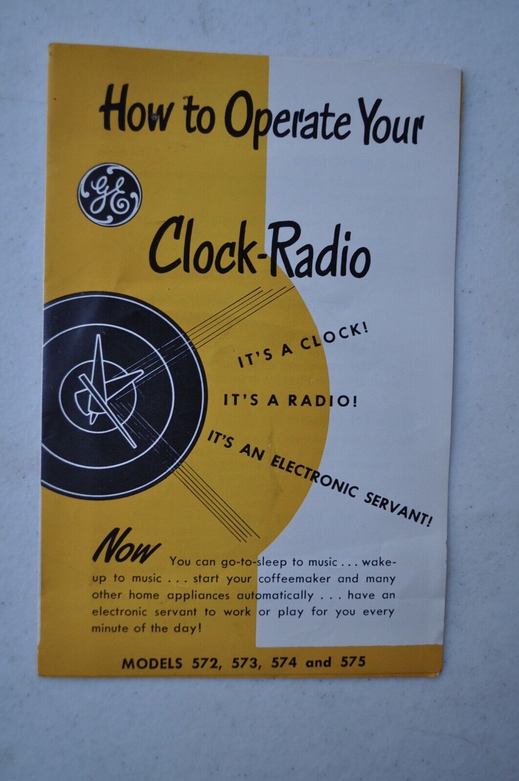 Vintage General Electric How to Operate your Clock Radio Booklet 1950’s
