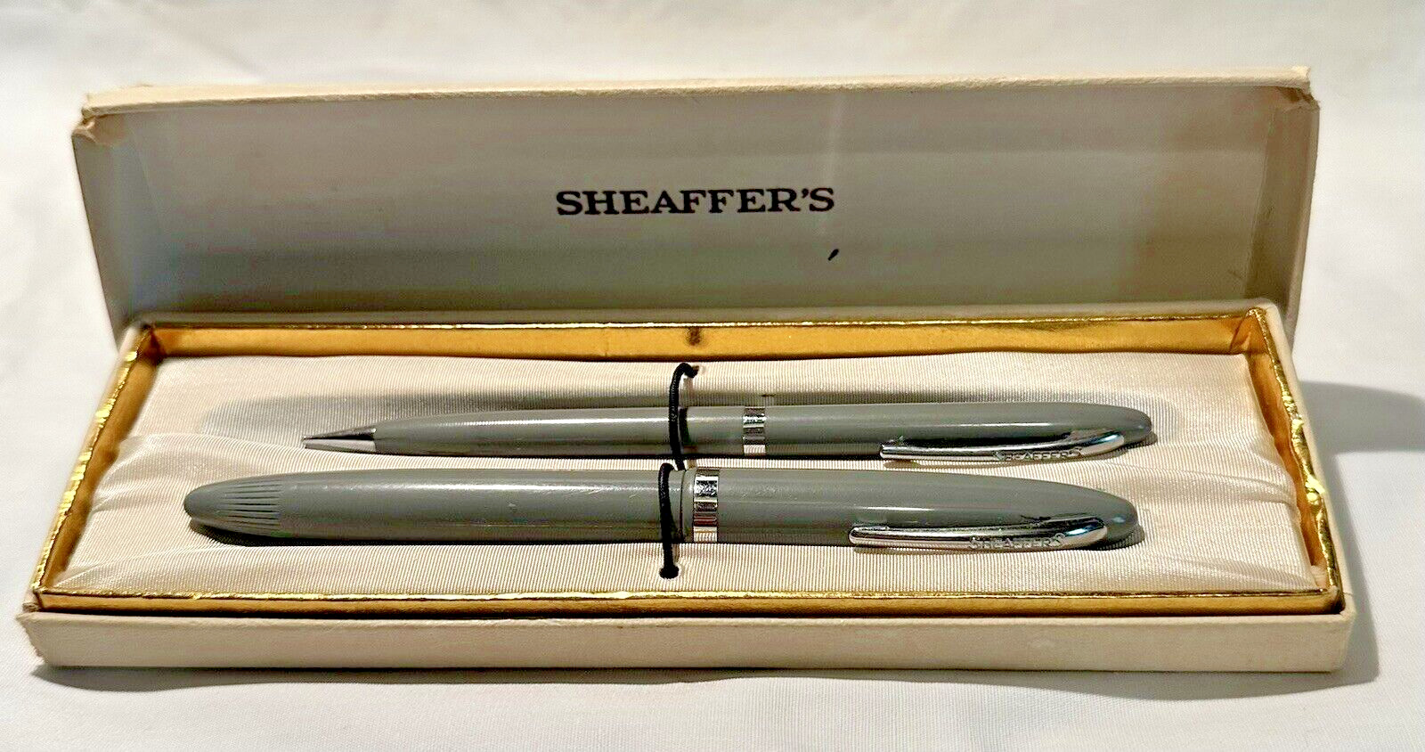 1940\'s Sheaffer Craftsman Fountain Pen & Mechanical Pencil Set Gray - in box
