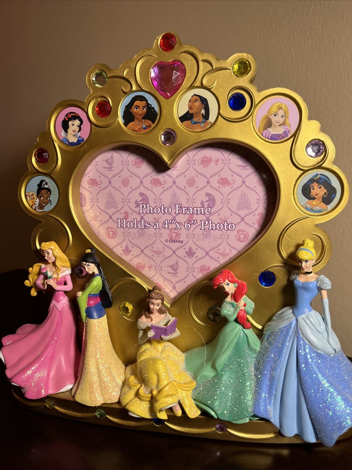 Disney Princess Picture Frame holds 4 x 6 photo  3-D Multicolor