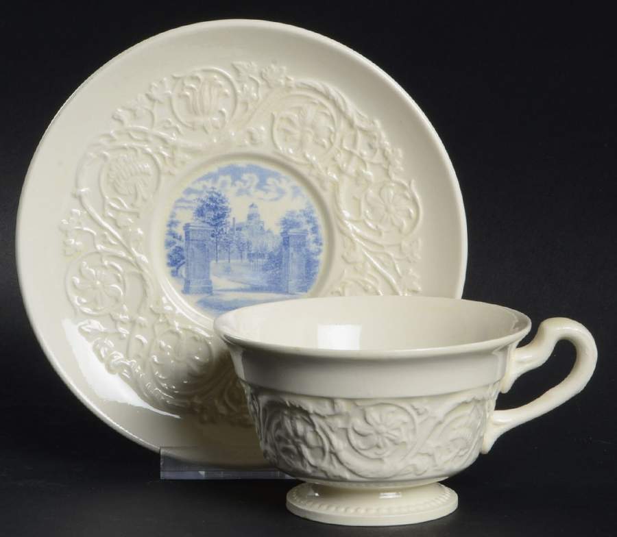 Wedgwood Randolph Macon Woman\'s College Blue Cup & Saucer 3459583