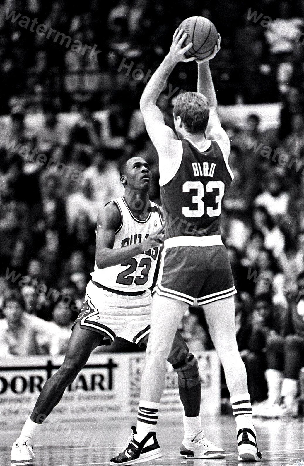 MICHAEL JORDAN & LARRY BIRD 1986-87 NBA Original 35mm B&W Negative CRYSTAL CLEAR