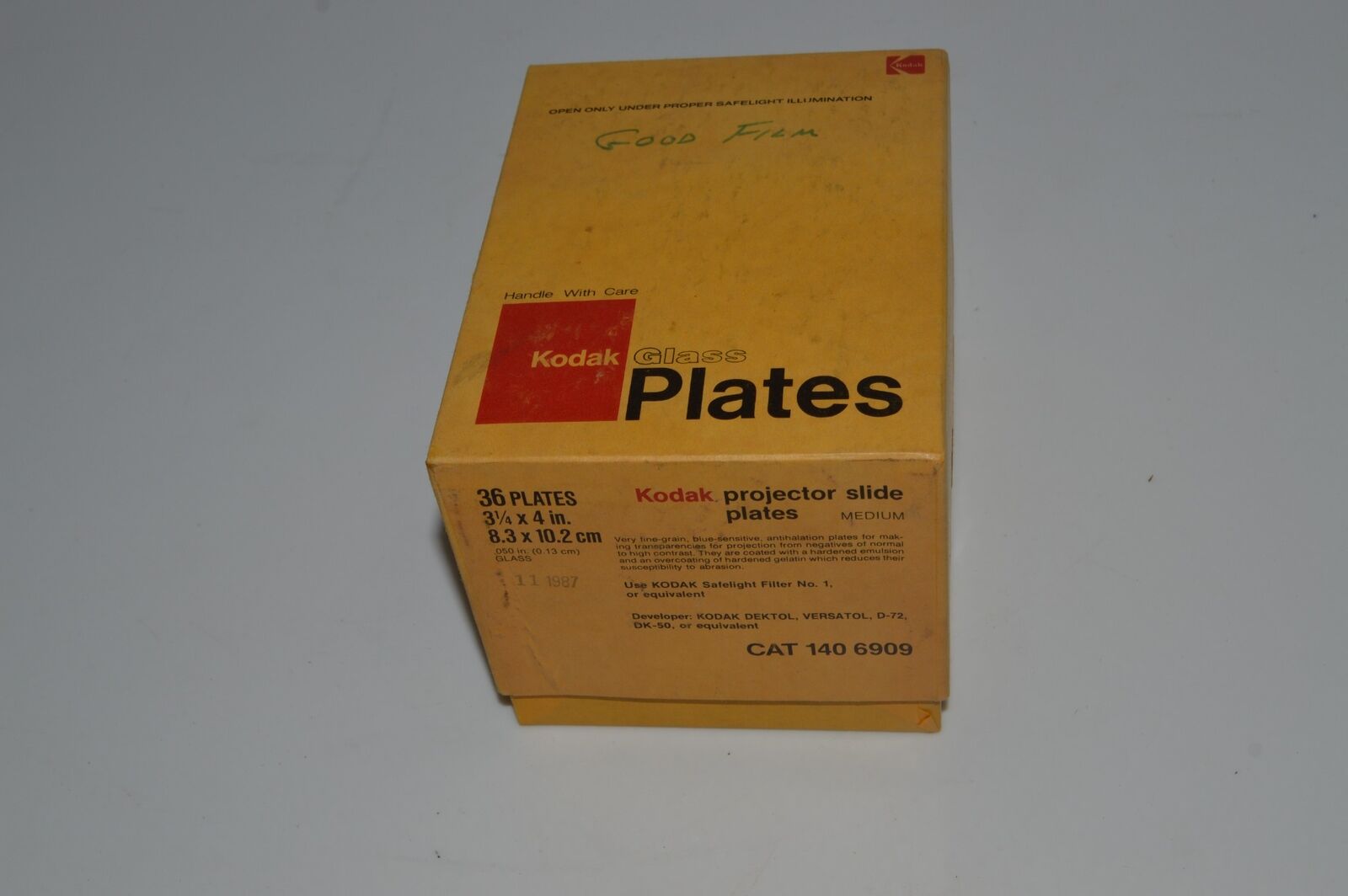 *TC* Kodak PROJECTOR SLIDE PLATES CAT 140 6909 31/4 X 4 - 28 PLATES  (FQM38)