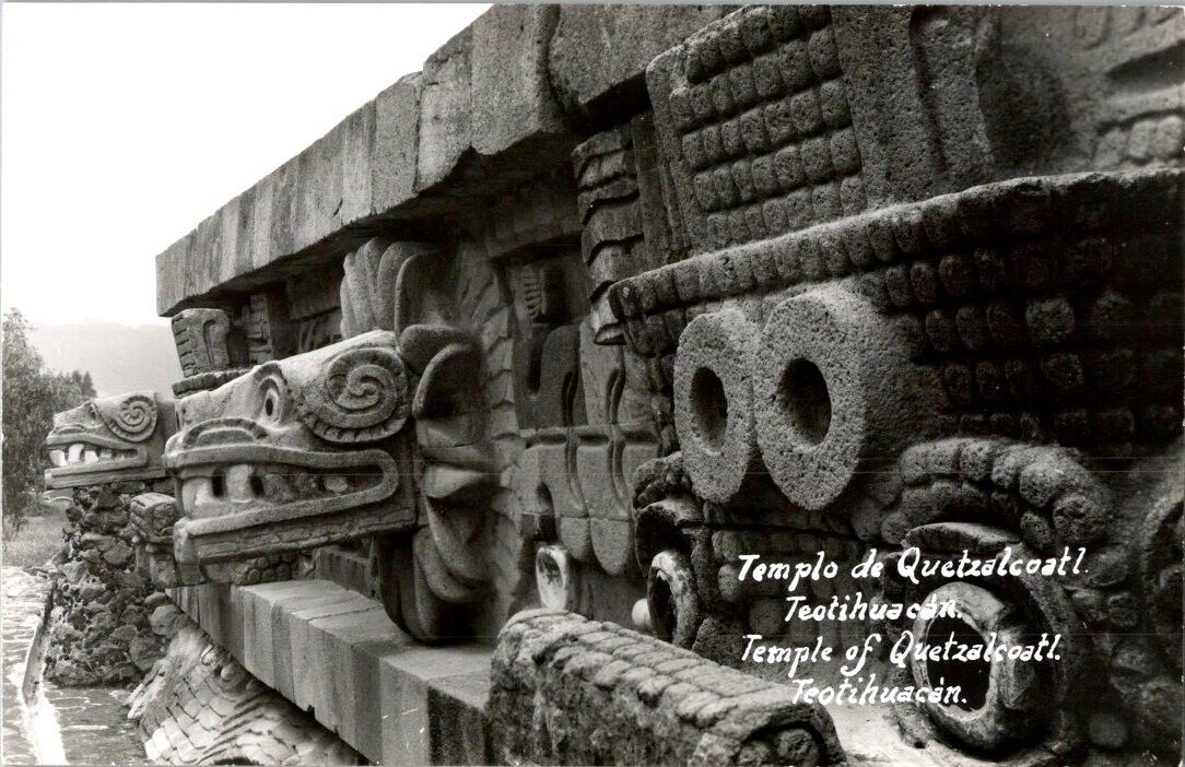 Vintage real photo postcard -Templo de Quetzalcoatl. Teotihuac Mexico unposted