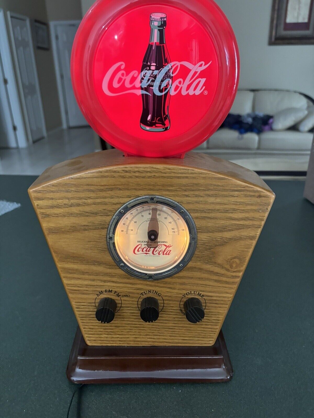 Vintage Coca-Cola Plastic AM/FM Radio Wood Base with Light Up Red Disc and Dial