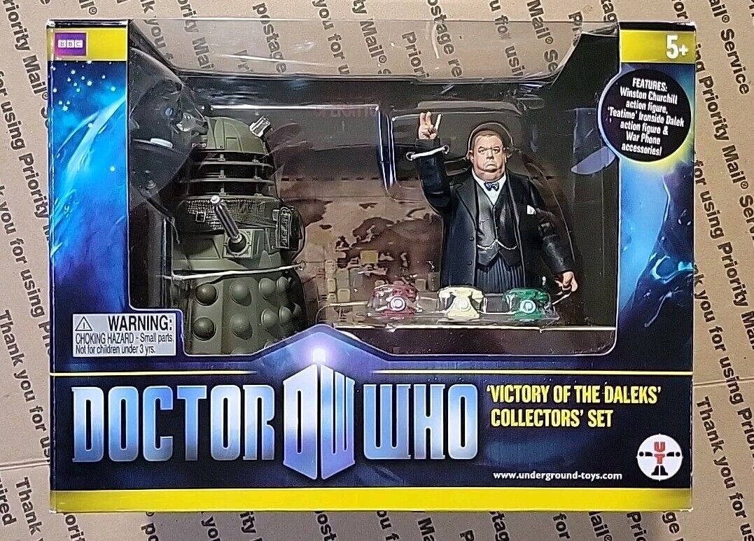Doctor Who: VICTORY OF THE DALEKS - Action Figure Set - SDCC Exclusive  Ironside