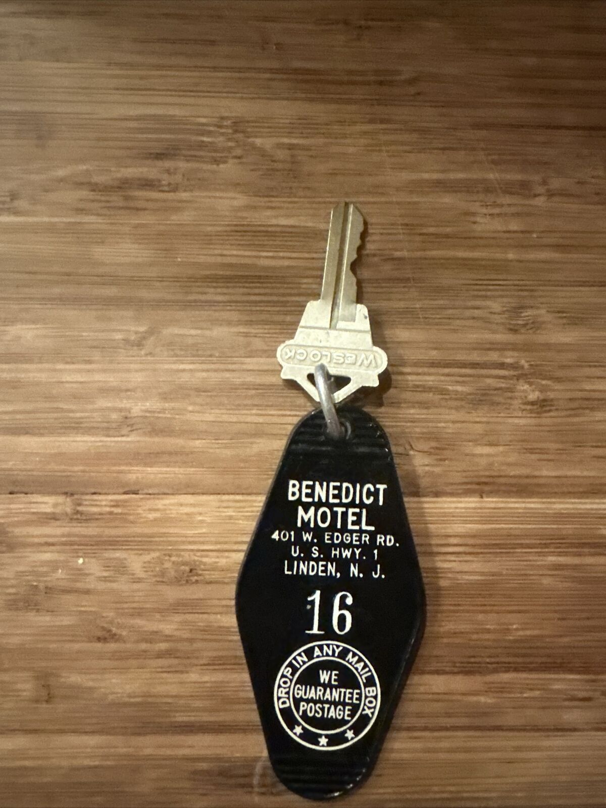 Benedict Motel Hotel Room Key Fob & Key Linden N.J. #16 RARE