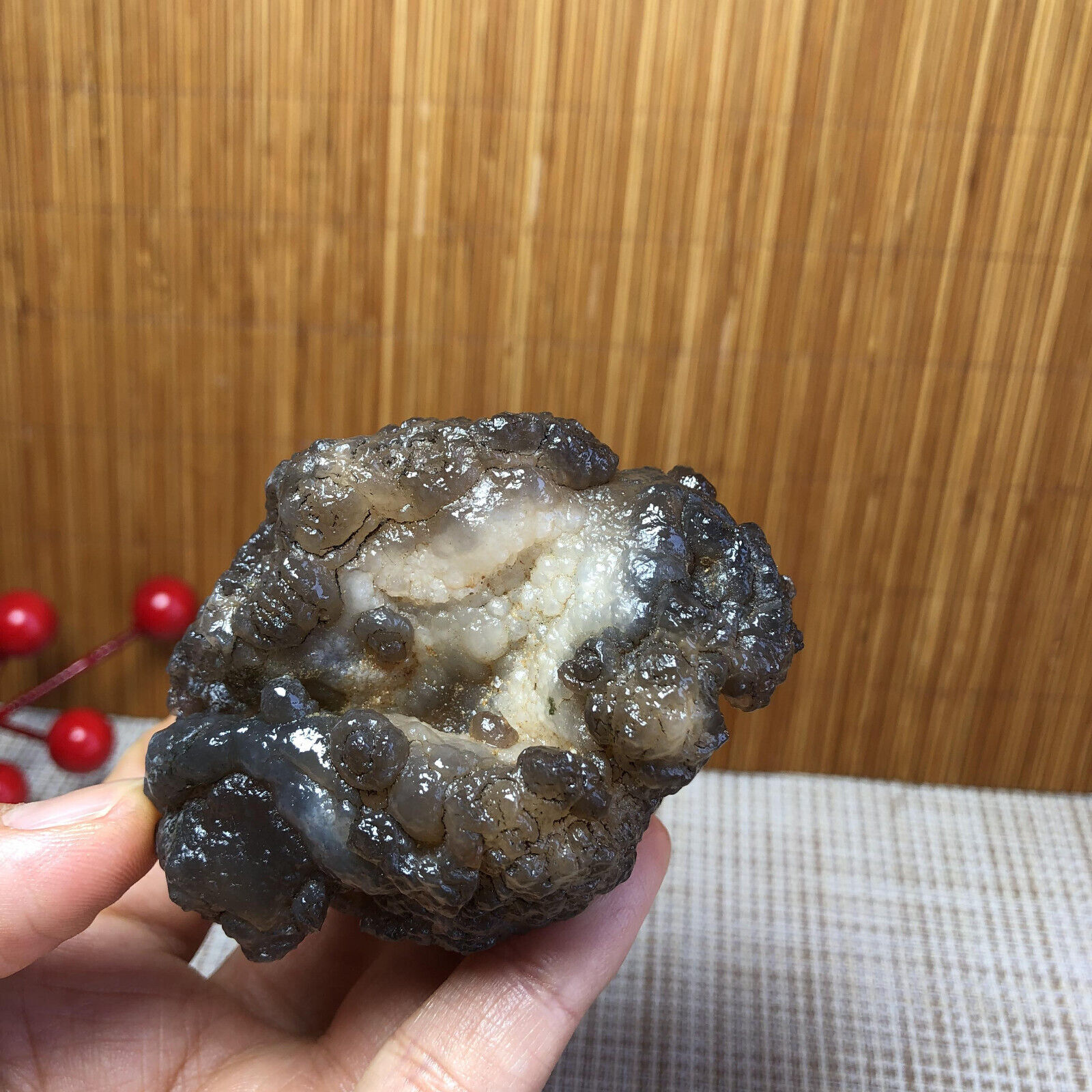 75g Bonsai Suiseki-Natural Gobi Agate Eyes Stone-Rare Stunning Viewing A1126