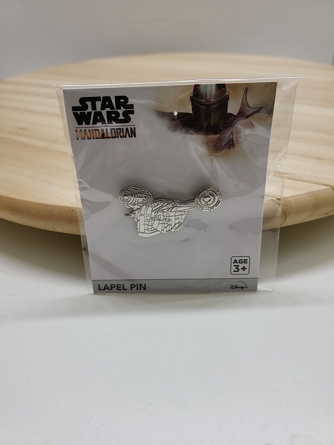 Disney Star Wars Mandalorian Lapel Pin Razor Crest New