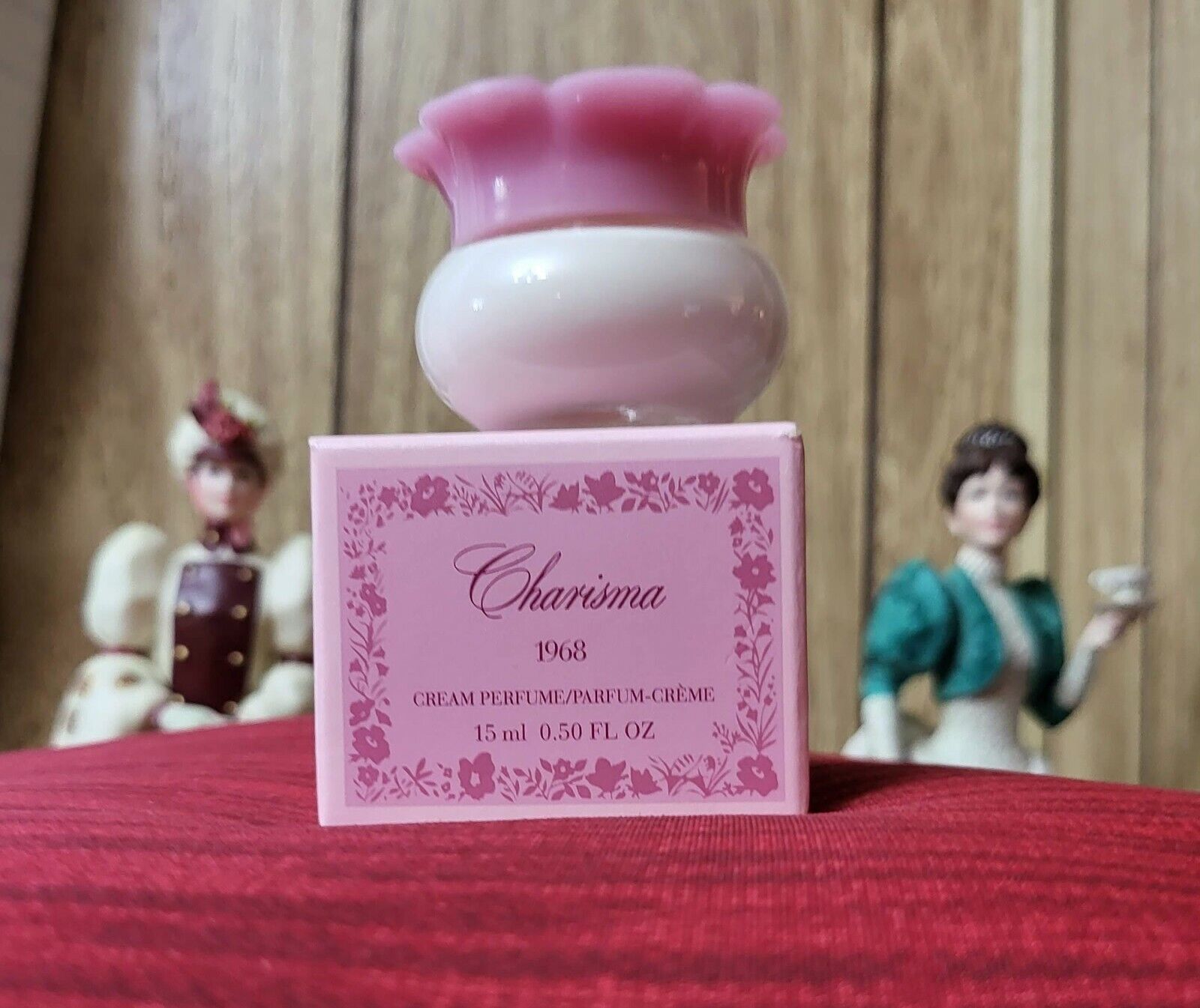 Avon's Cream Perfume  CHARMISA  (1968)