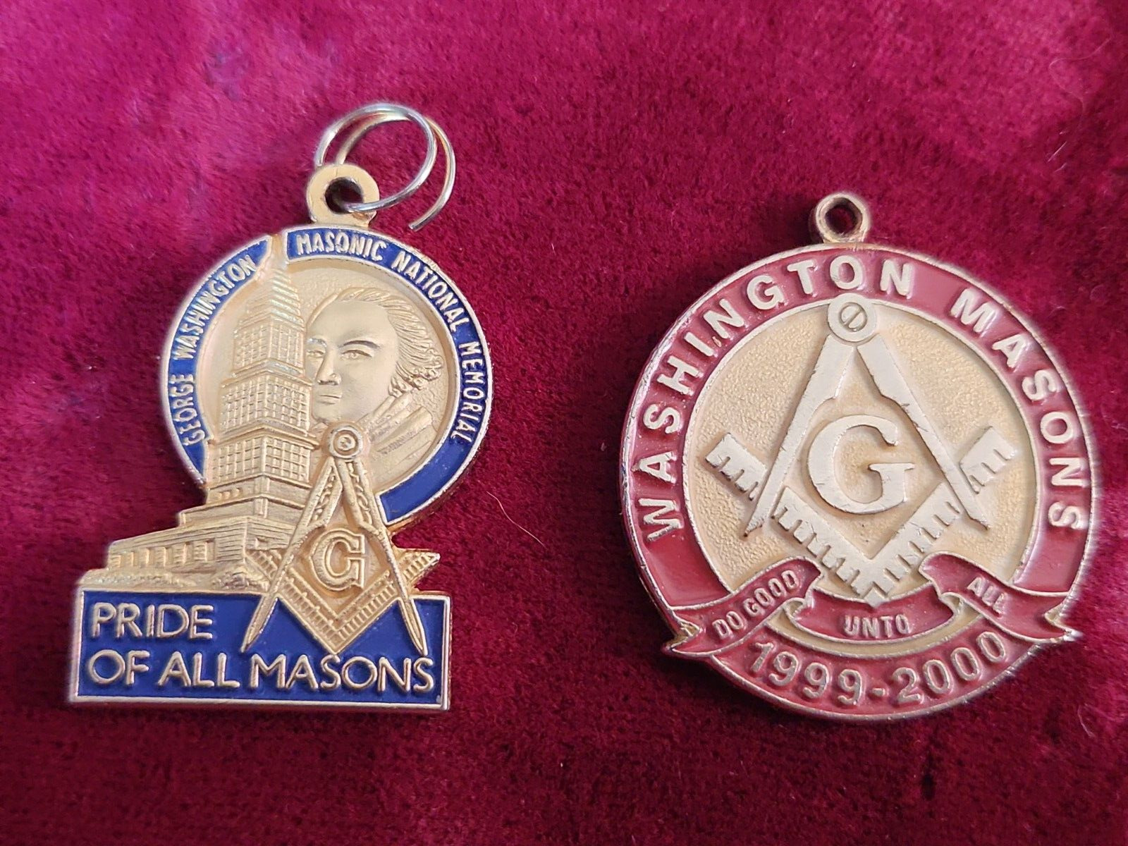 2 MASONS FOBS, MASONIC NATIONAL MEMORIAL PRIDE OF ALL MASONS +WA Masons 1999