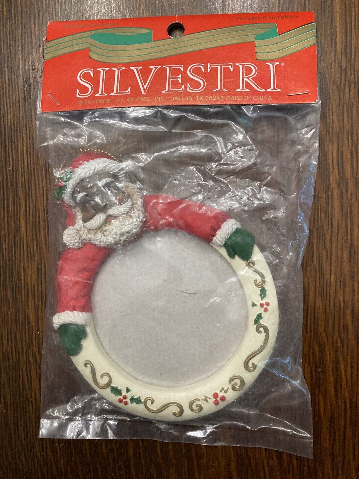 vintage Silvestri Xmas African American Santa ornament/ photo holder new w/ tags