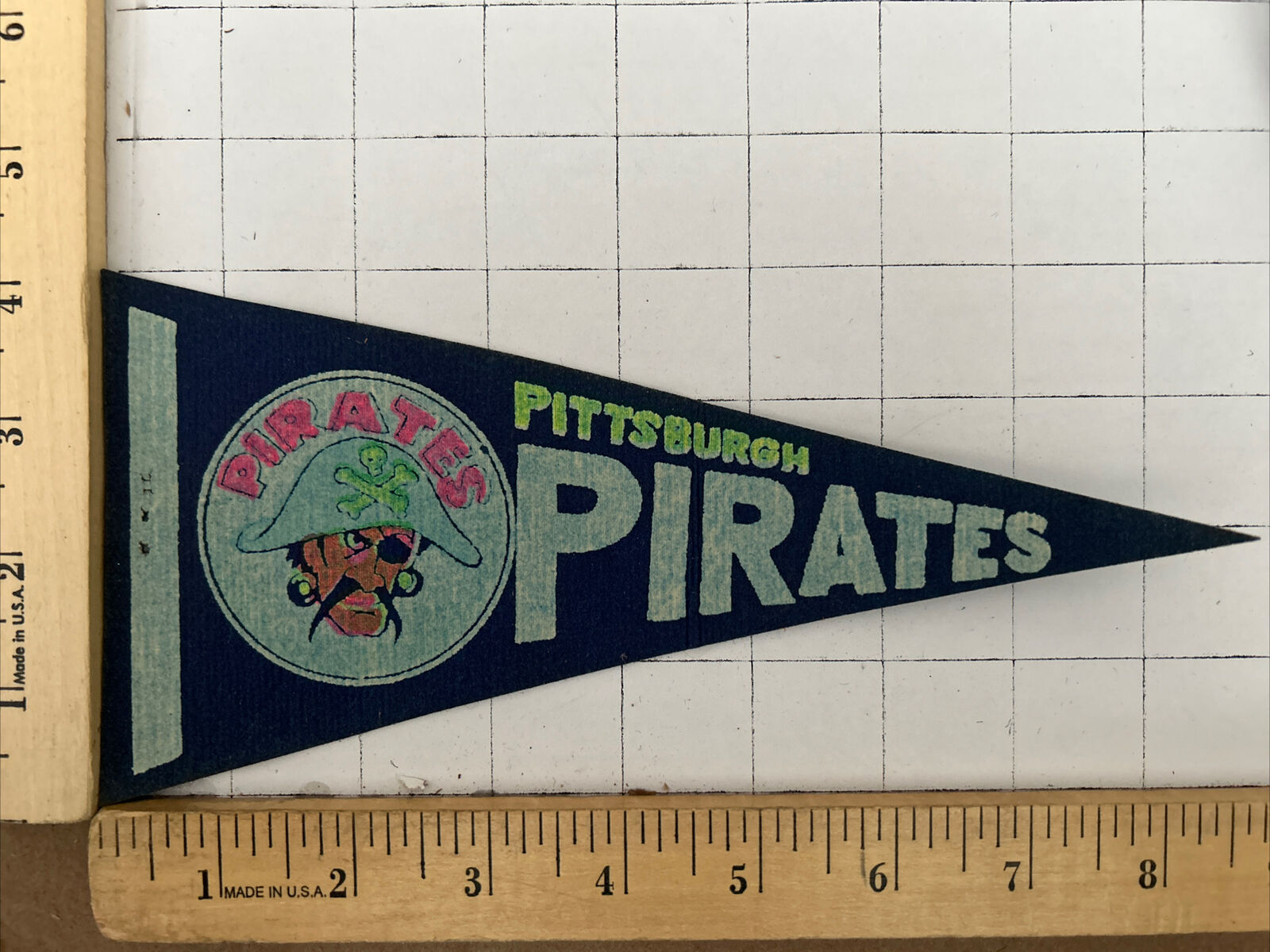 Pittsburgh Pirates Vintage  Baseball Felt Mini Pennant