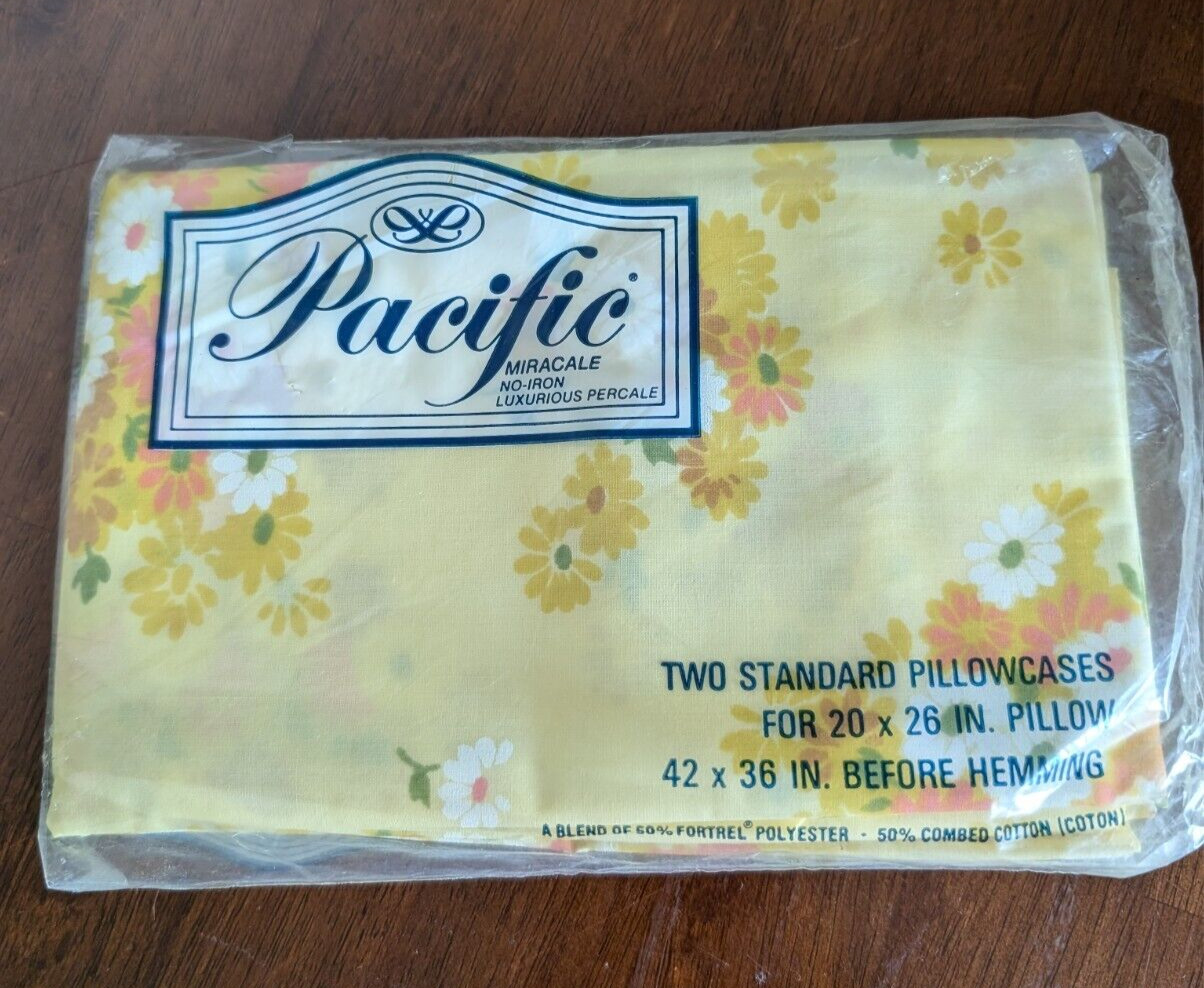 Vintage Pacific Miracle Percale Yellow Floral Daisy Set Of 2 Pillowcases NOS