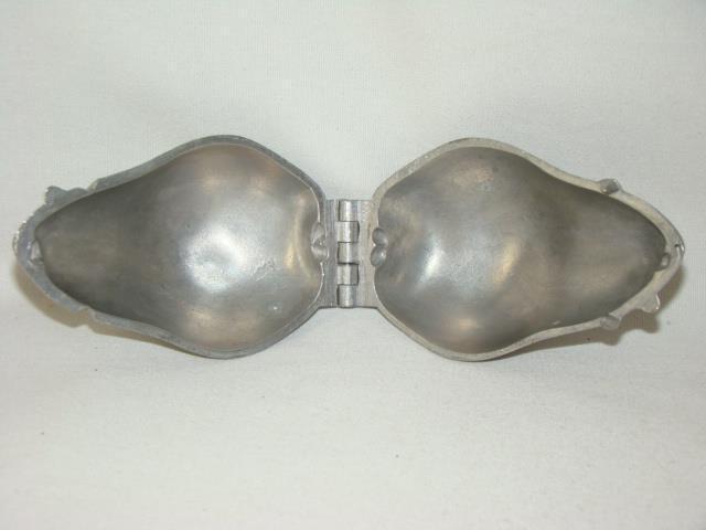 Antique E. & Co. EPPELSHEIMER NY Pewter Metal PEAR 151 Ice Cream Mold