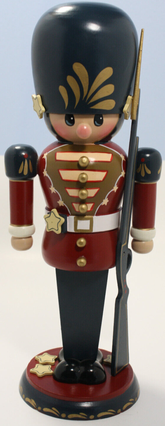 Vintage 1996 Zim\'s Wooden Nutcracker Soldier Guard w/ Rifle Figure 13\