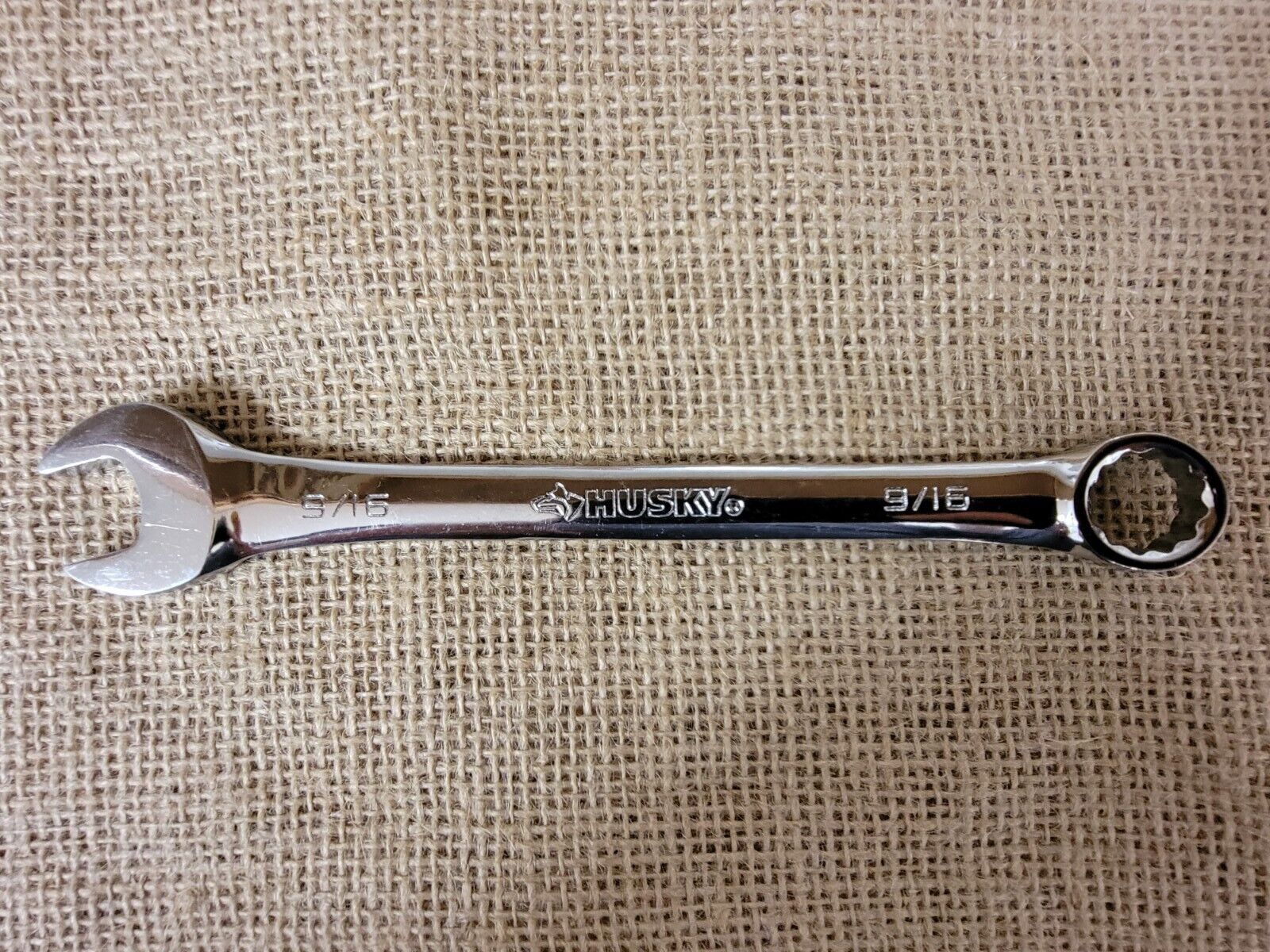 Husky Combination Polished Standard 9/16 Inch Wrench - 12 Point