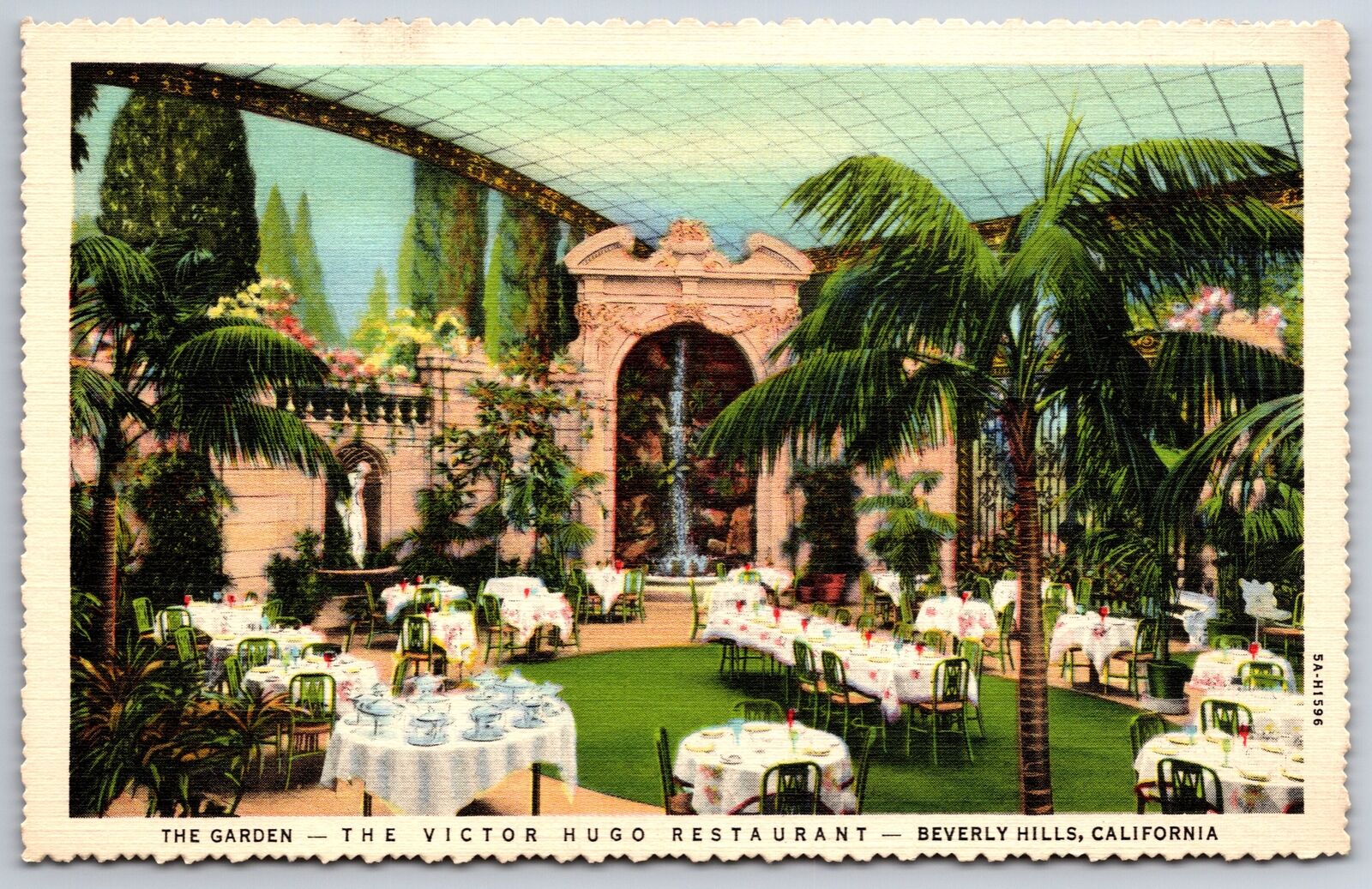 Beverly Hills California~The Victor Hugo Restaurant~Garden Room~1940s Linen PC