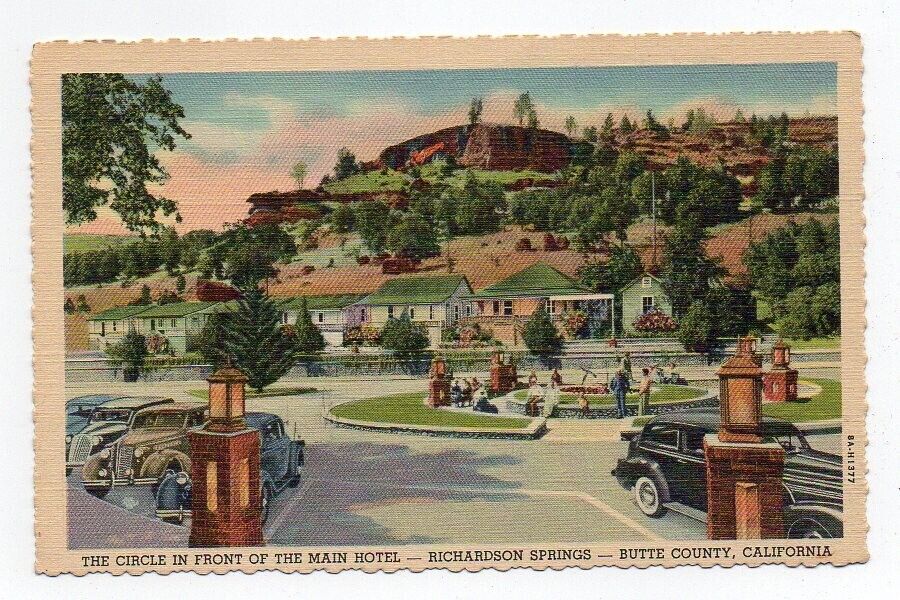 Linen Postcard,The Circle in Front of the Main Hotel, Richardson Springs, Calif.