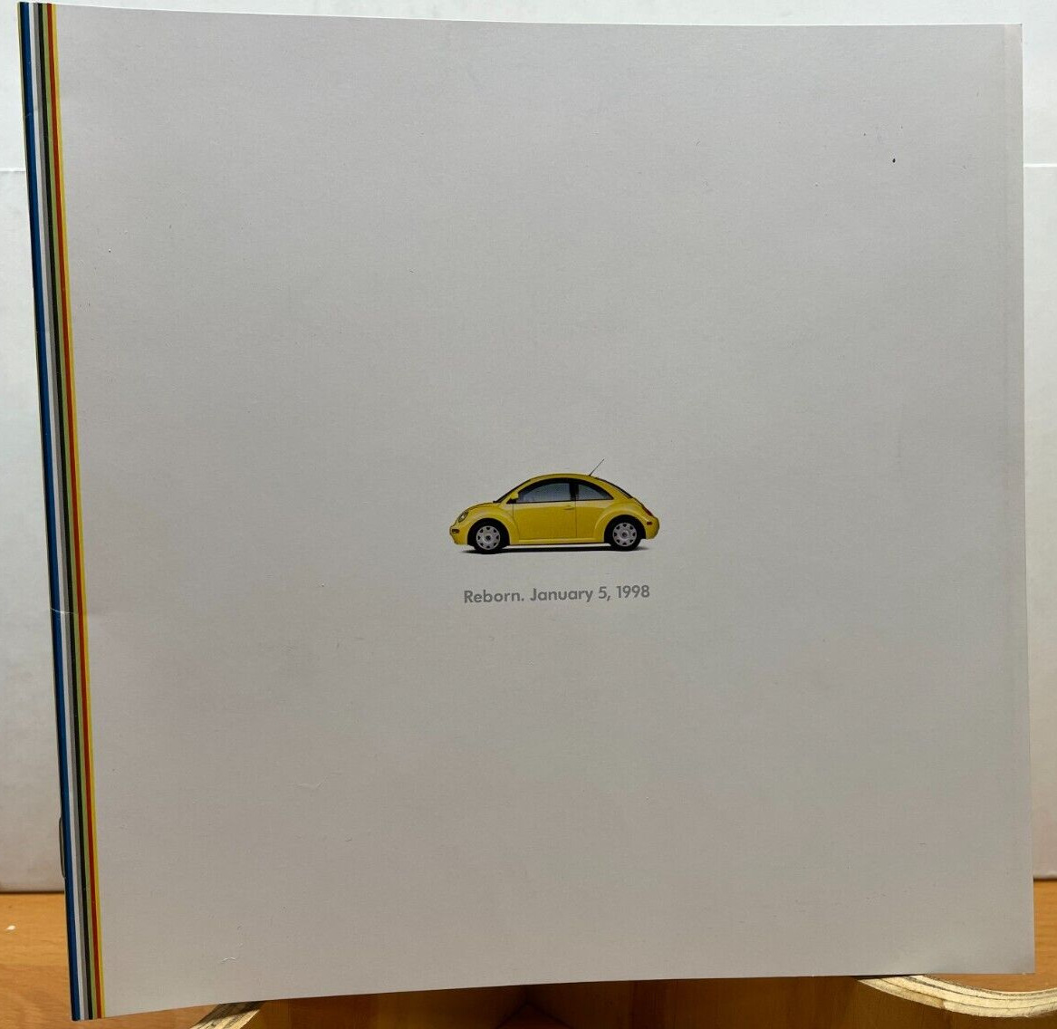 1998 VOLKSWAGEN NEW VW BEETLE Dealer Brochure Booklet | Excellent Condition