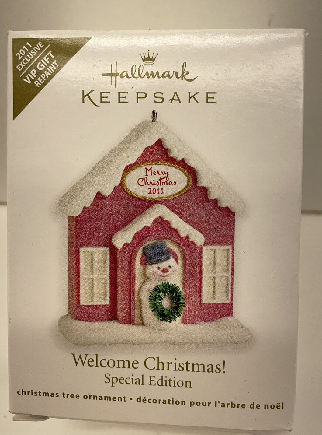 Hallmark Keepsake 2011 Welcome Christmas Special Edition VIP Gift Repaint NEW