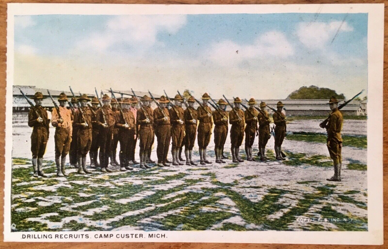 BATTLE CREEK MI, 1918 WWI ERA POSTCARD, CAMP CUSTER,  ARMY - DRILLING RECRUITS
