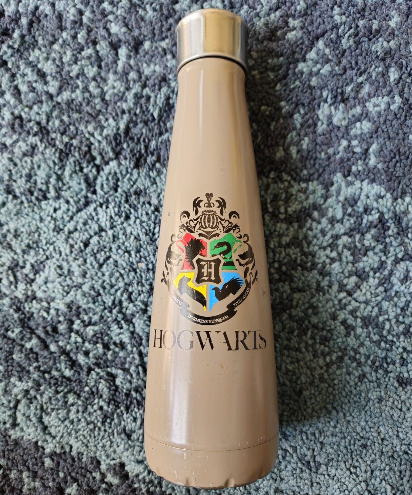 Hogwarts Sip by Swell 15 oz Metal Water Bottle Harry Potter Logo Stainless Steel