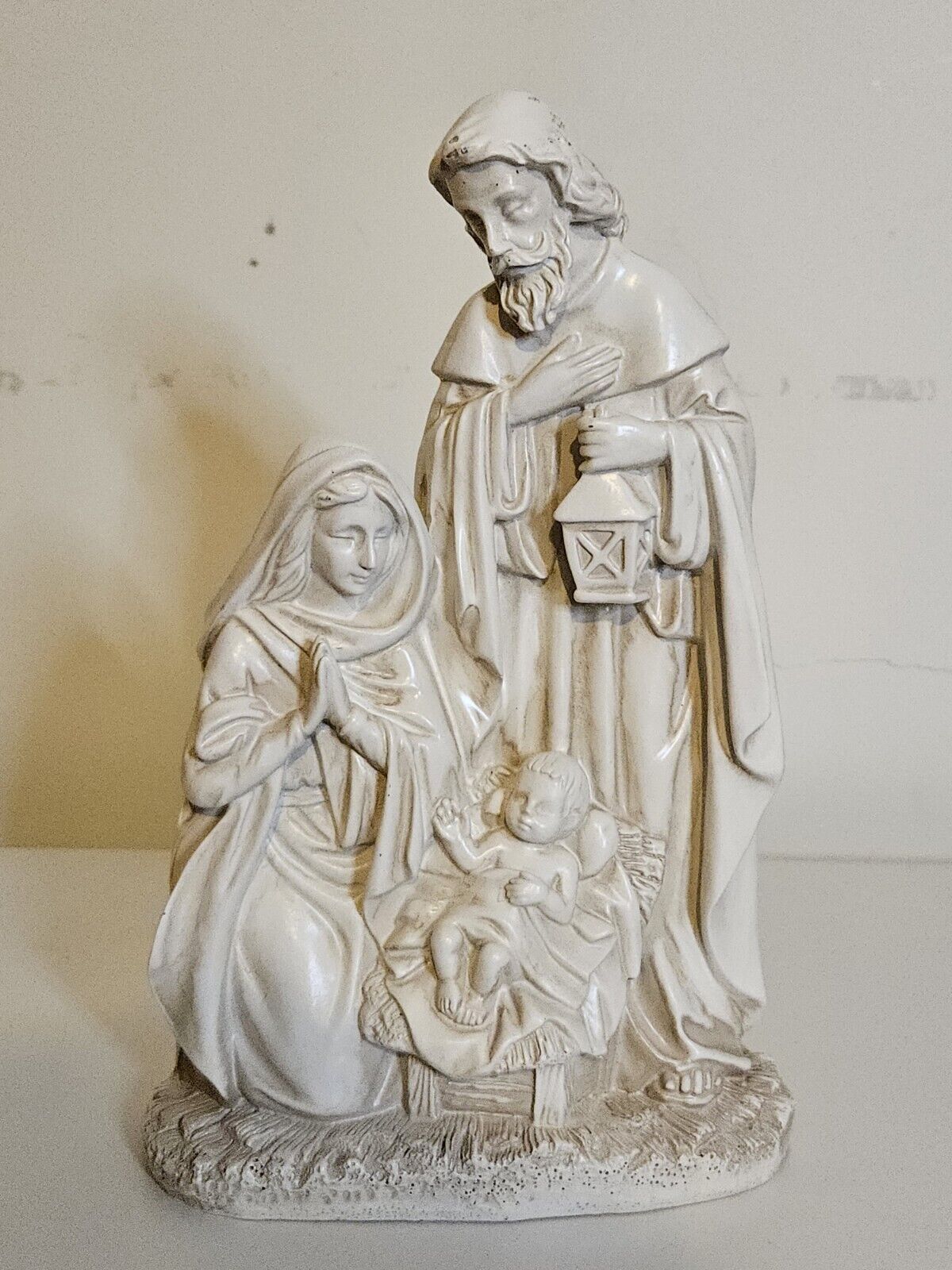 Holy Family Resin Cast Statue Figurine  Joseph Mary Jesus Nativity Aged 