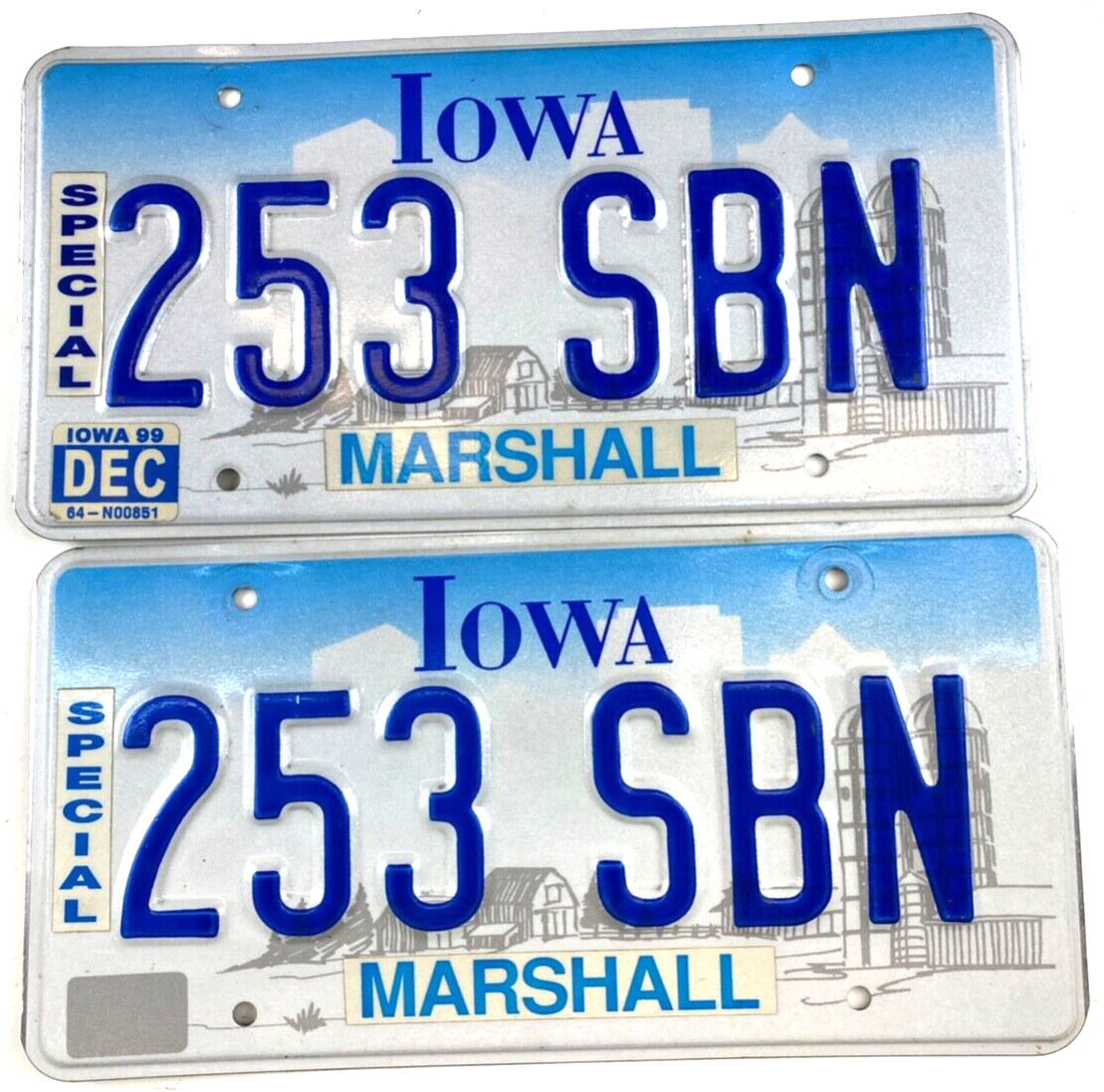 Iowa 1999 Special Use License Plate Set Garage Man Cave Wall Decor Collector