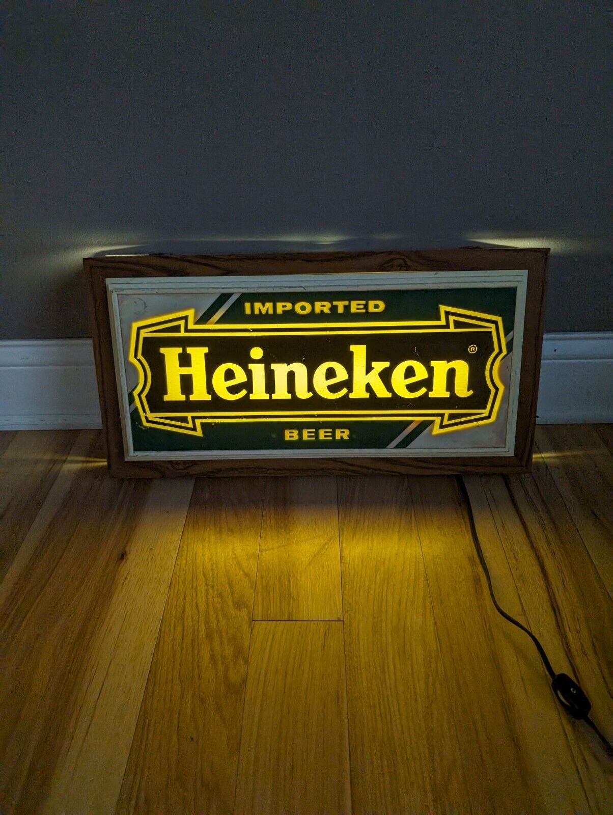 Vintage Heineken Lighted Beer Sign 