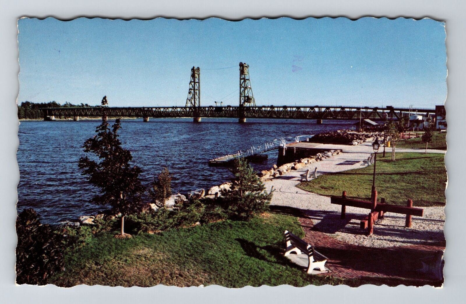 Bath ME-Maine, Scenic, The Carlton Bridge, Vintage Postcard