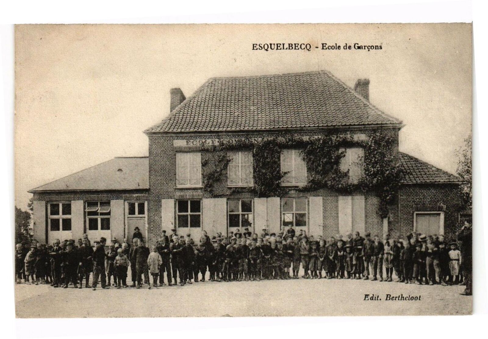 CPA ESQUELBECQ - School of Boys (190507)