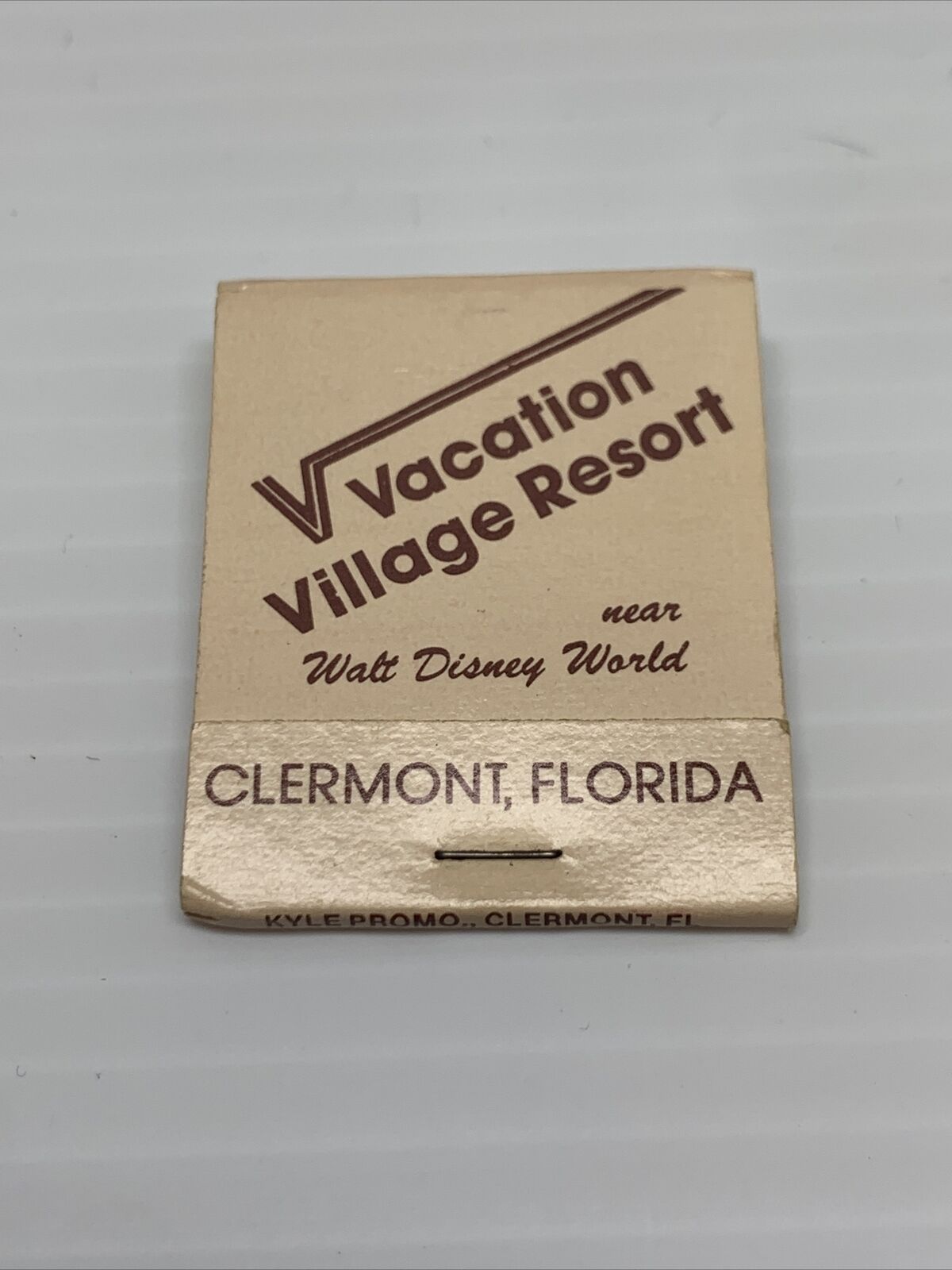 Vintage Matchbook Cover Village Vacation Resort Clermont Florida Unstruck KG