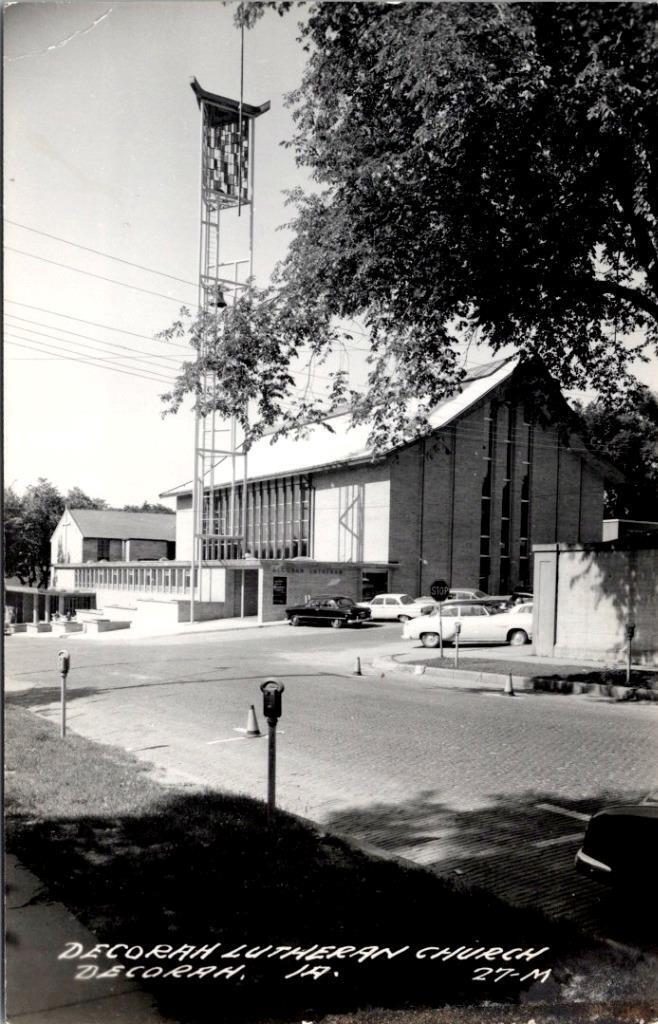RPPC, Decorah IA Iowa  DECORAH LUTHERAN CHURCH  Winneshiek Co  ca1950\'s Postcard